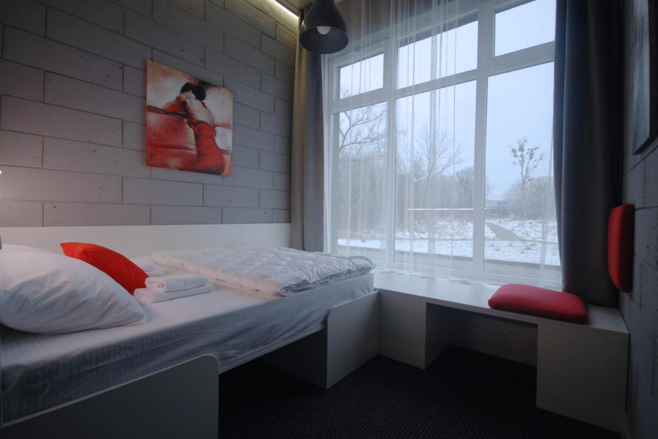 Cubby Hotel Lviv Exteriör bild